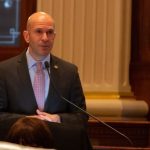 Illinois lawmakers show wariness of AI in health care.