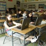 Lawmakers weigh benefits of artificial intelligence in classrooms [English]
