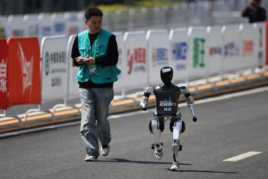 China organizes its first Robot Games with embodied artificial intelligence [Caracas – Venezuela] [Spanish]
